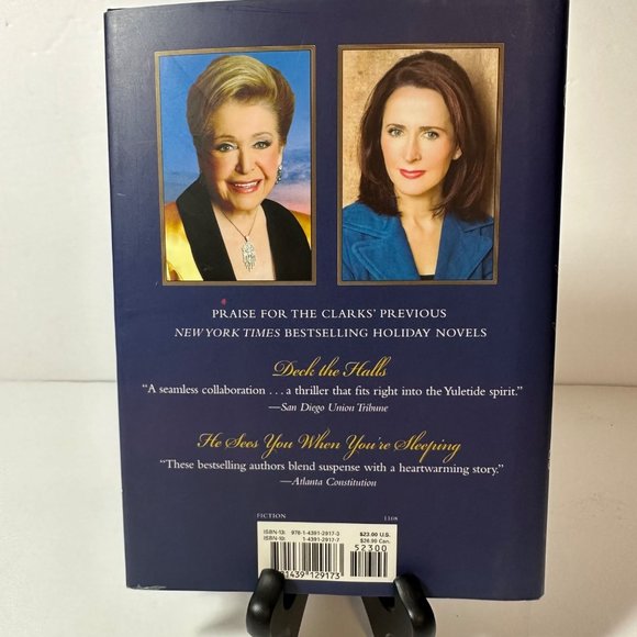 Dashing Through The Snow by Mary Higgins Clark & Carol Higgins Clark New - Picture 2 of 4